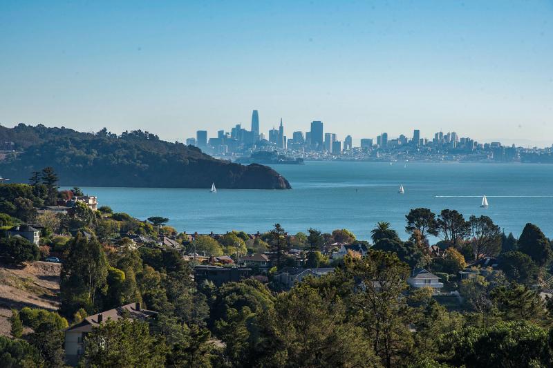 90 Lyford Drive, Unit 3, Tiburon