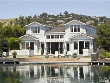 14 Cove Rd, Belvedere Photo
