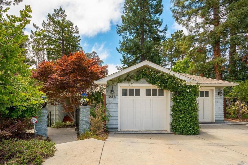 246 Reed Boulevard, Mill Valley