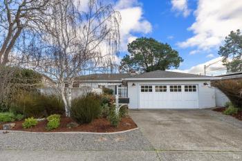 39 Lakeside Drive, Corte Madera #4
