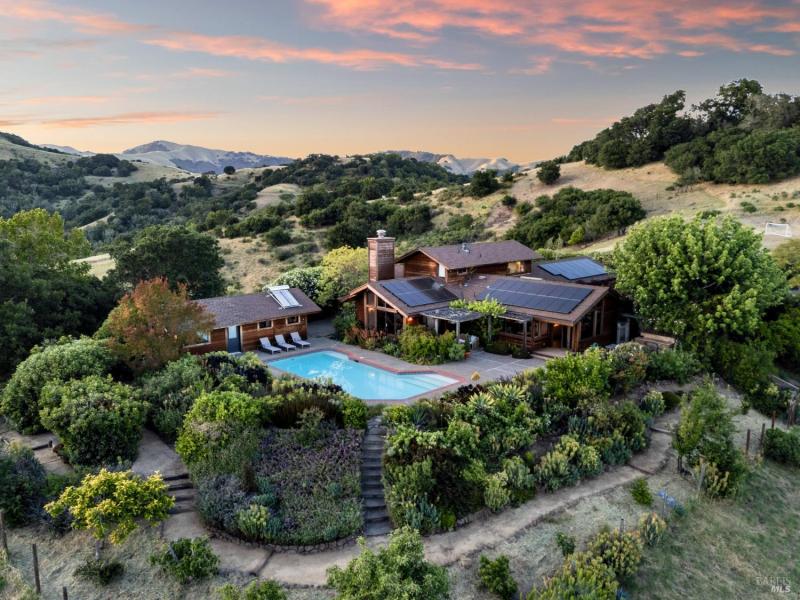 95 Irving Drive, San Anselmo