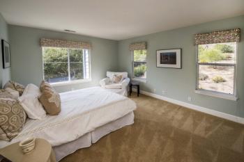 49 Bridgegate Drive, San Rafael #14